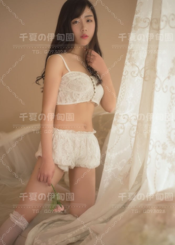 💗名前: ミユキ  身長: 168 cm  体重: 55 kg  バストサイズ: Dカップ 💗